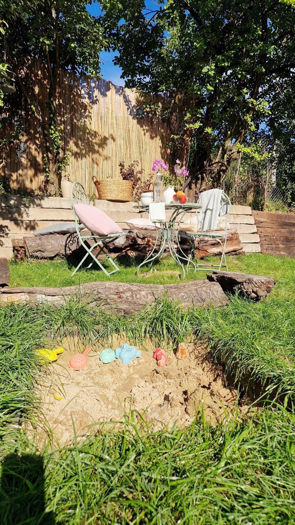 Pencin Villa Follemira Cz - Kitchen - Garden - Bike Storage מראה חיצוני תמונה