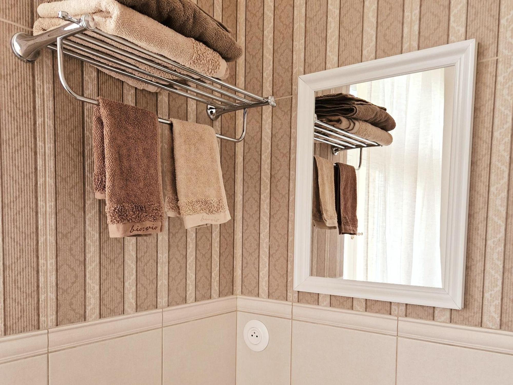 Pencin Villa Follemira Cz - Kitchen - Garden - Bike Storage מראה חיצוני תמונה